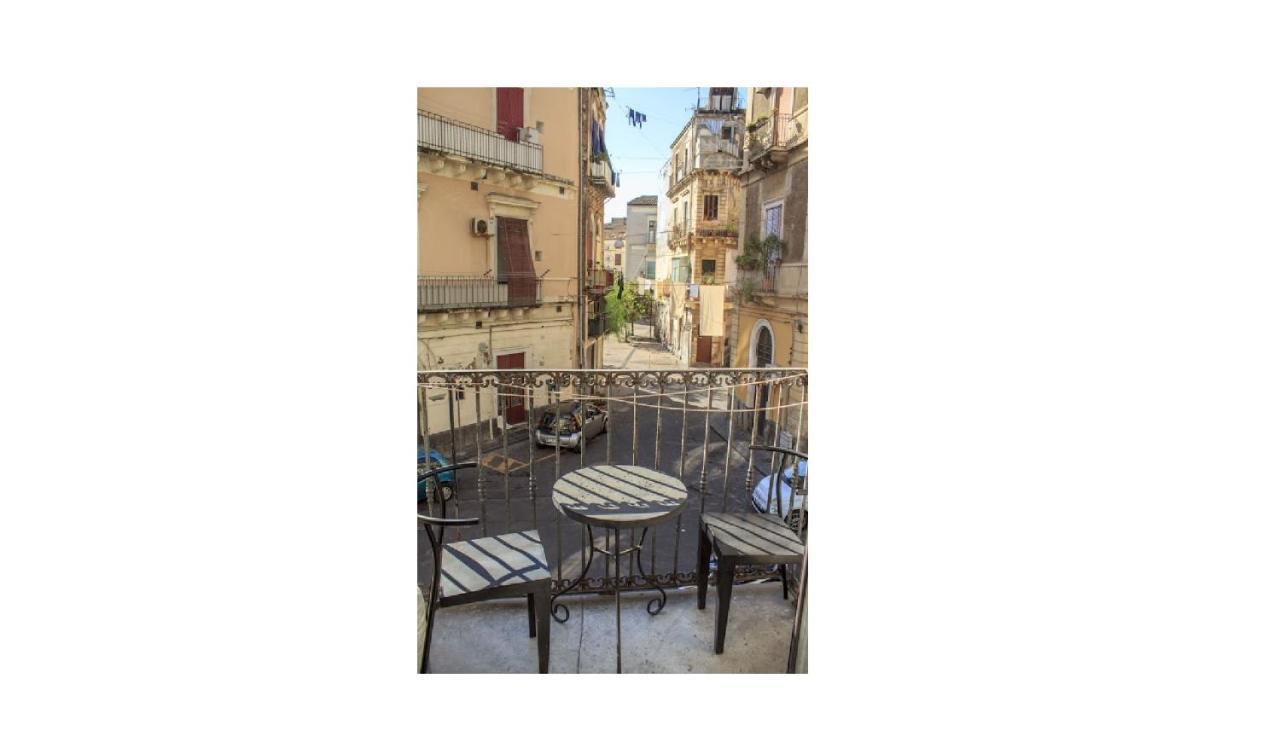 Casa Vacanza Civita Catania Centro Leilighet Eksteriør bilde